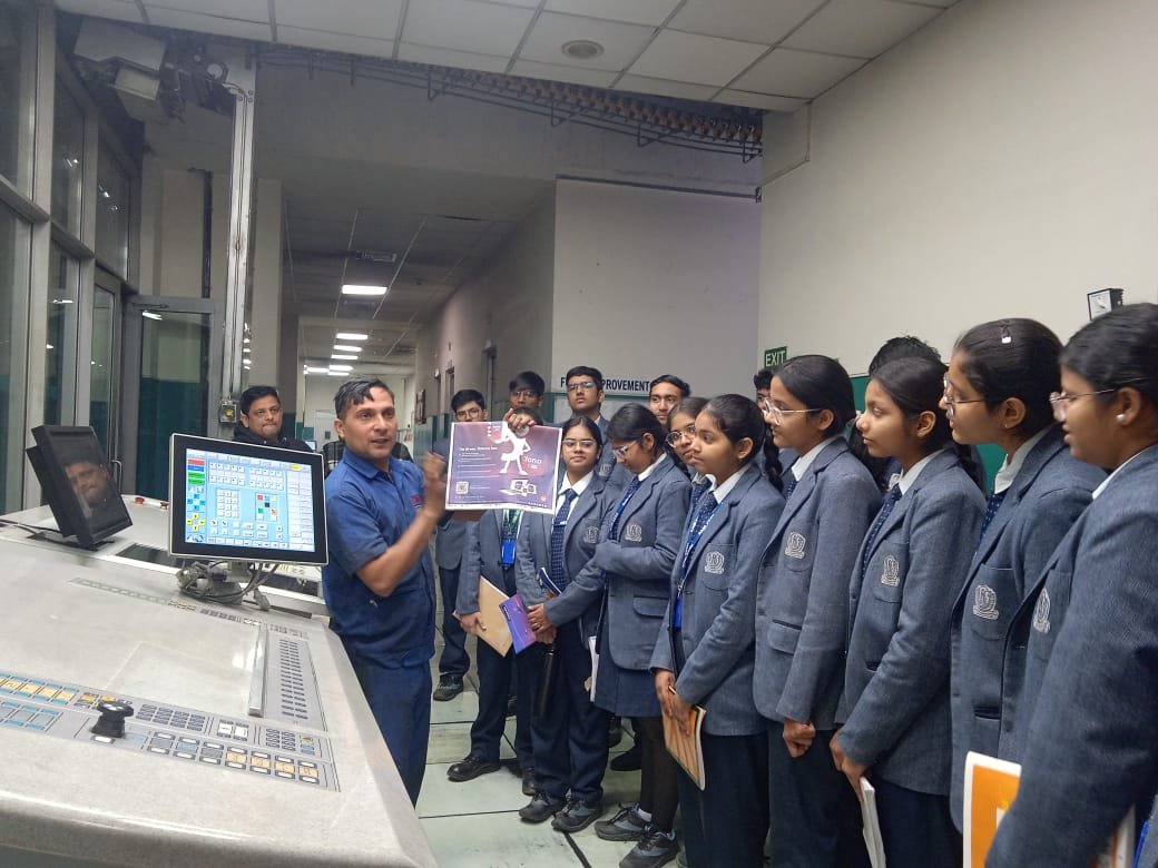 Bridging Theory and Practice: Class XI Explores HT Media Press